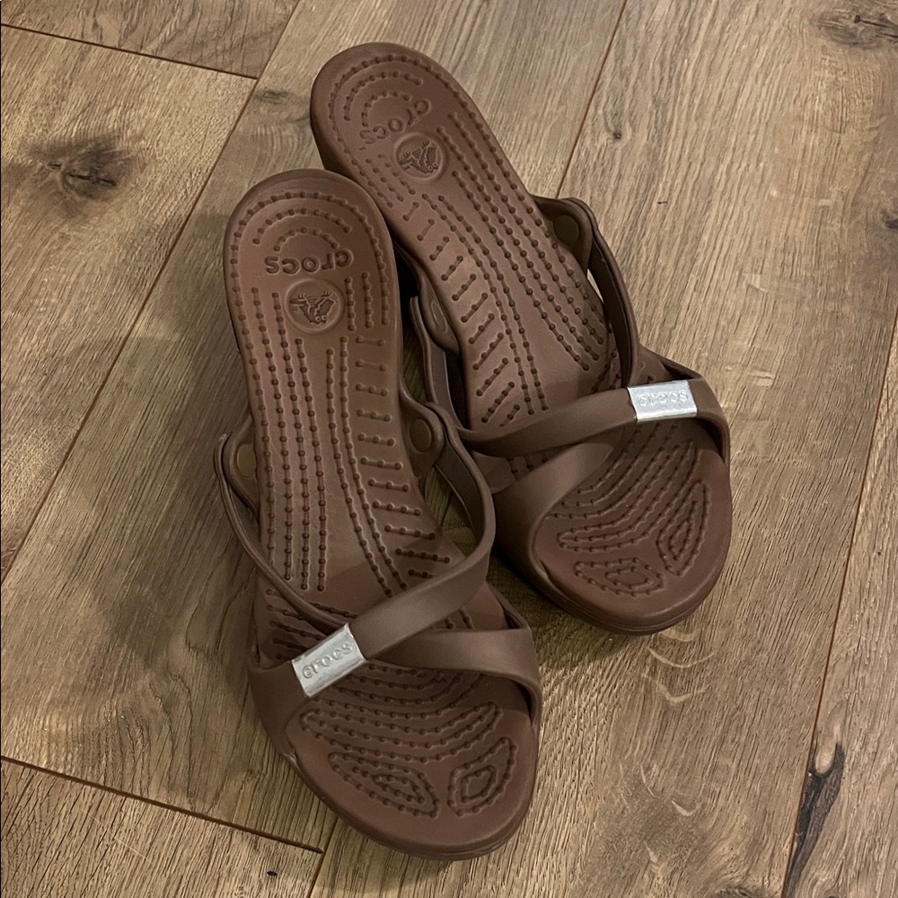 CROCS Cyprus Women's Brown Strappy Wedge Sandals